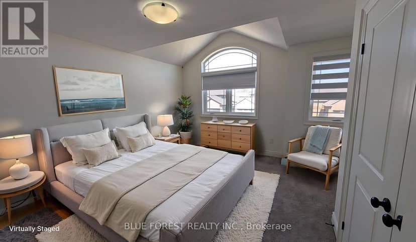 30 Thames Springs Crescent — photo 19 of 38