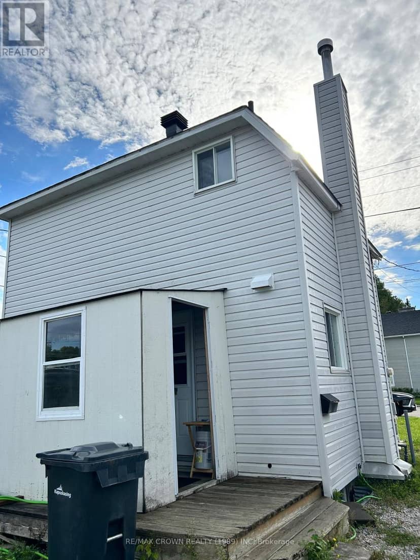 45 Dallyn Avenue, Kapuskasing, photo 3