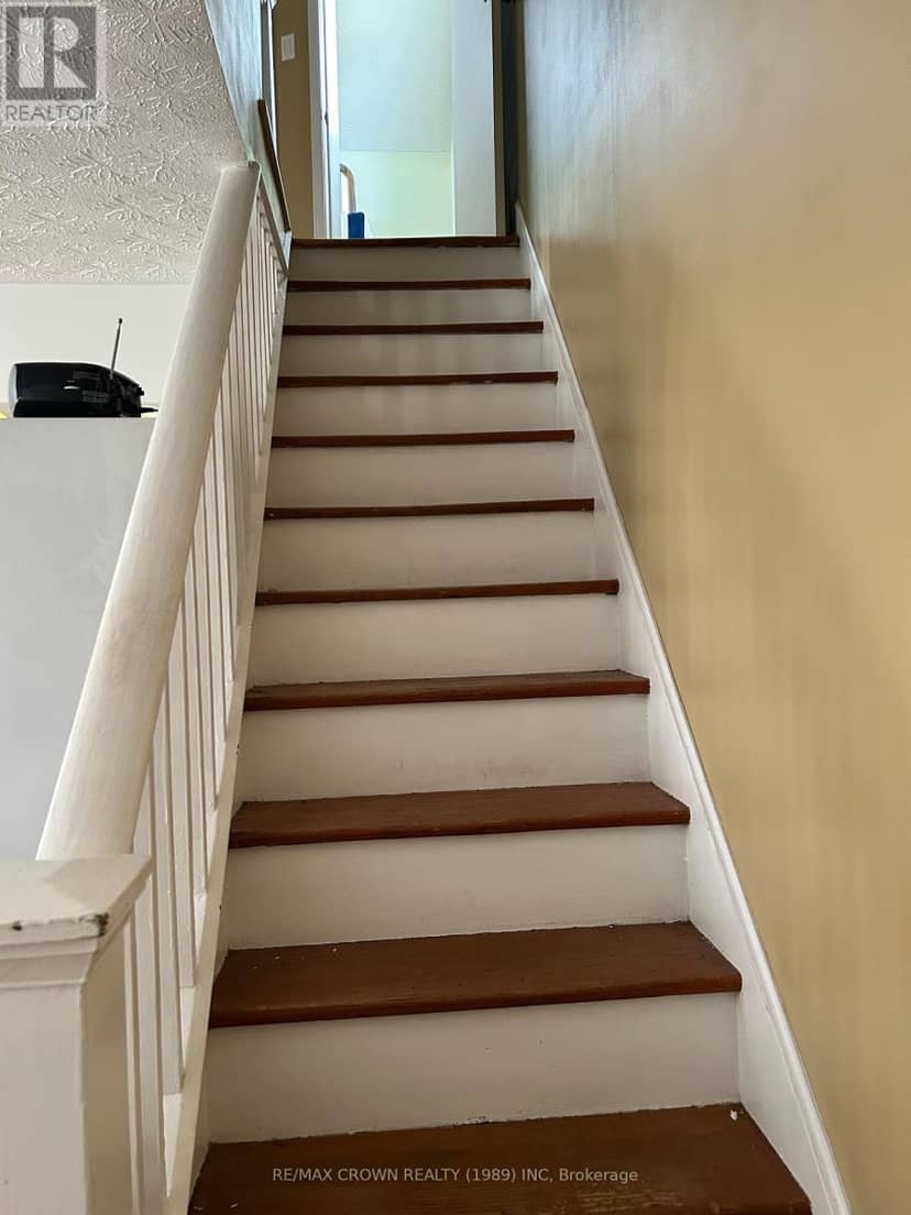45 Dallyn Avenue — photo 9 of 29