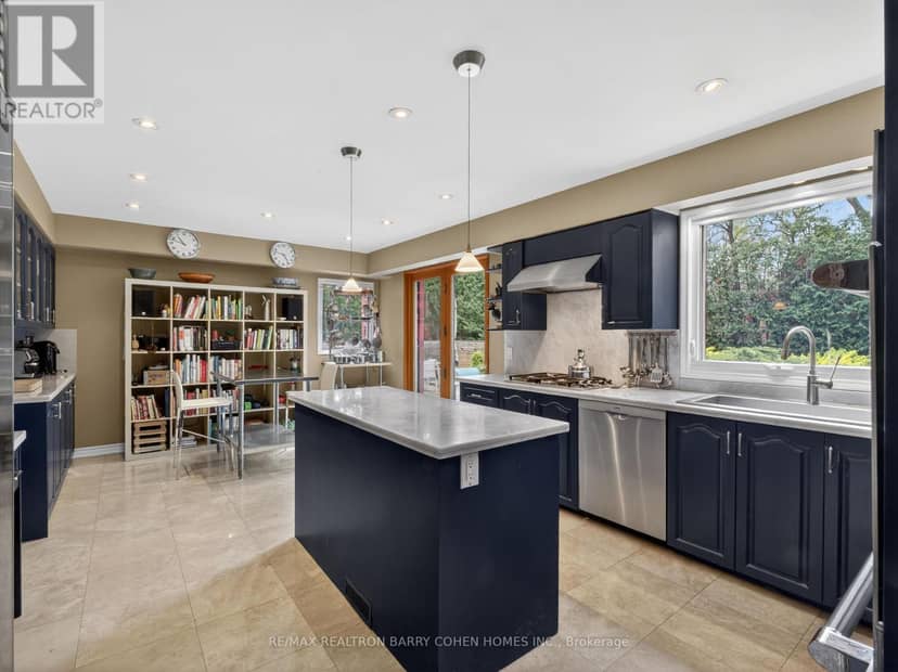 19 Saintfield Avenue — photo 9 of 38