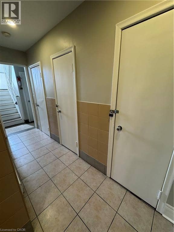1364 WILSON Avenue — photo 7 of 40