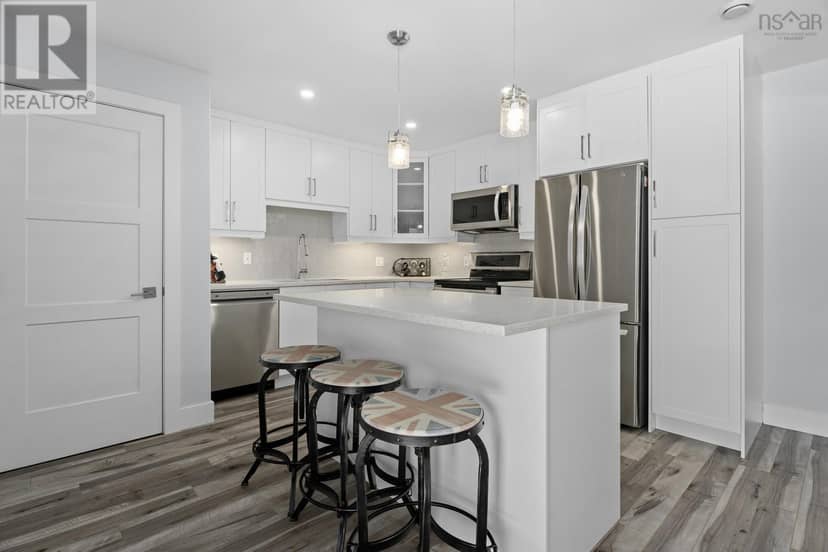 1290 McCabe Lake Drive — photo 35 of 40