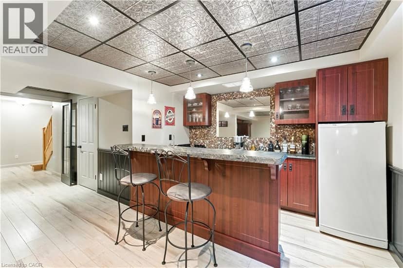 8036 Wellington Rd 7 — photo 35 of 40