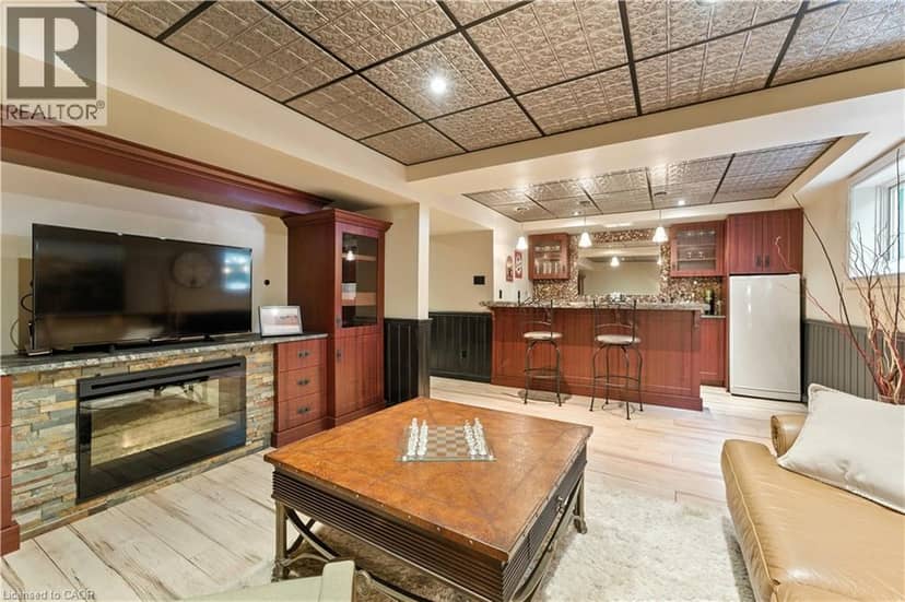 8036 Wellington Rd 7 — photo 36 of 40