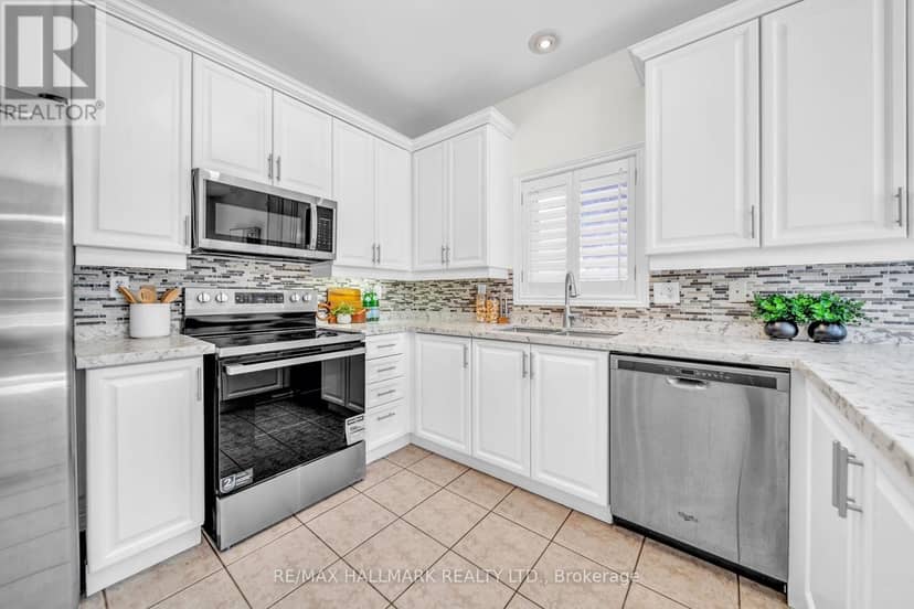 614 Society Crescent — photo 15 of 35