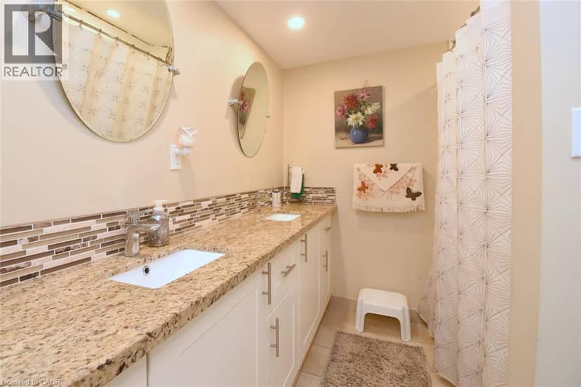 510 QUEENSTON Road Unit# 406 — photo 20 of 28