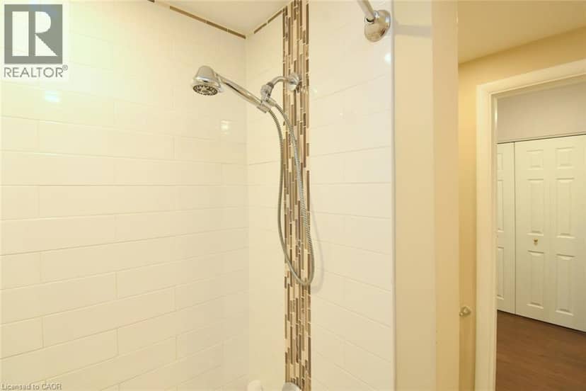 510 QUEENSTON Road Unit# 406 — photo 21 of 28