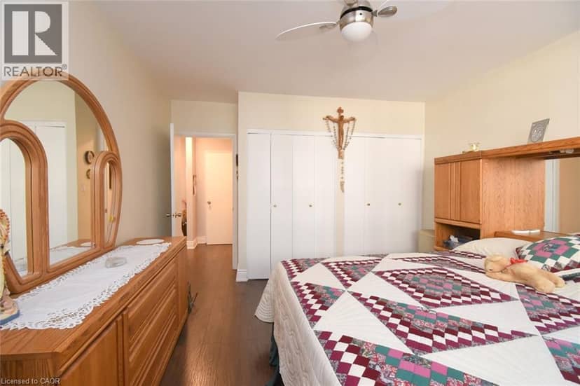 510 QUEENSTON Road Unit# 406 — photo 17 of 28