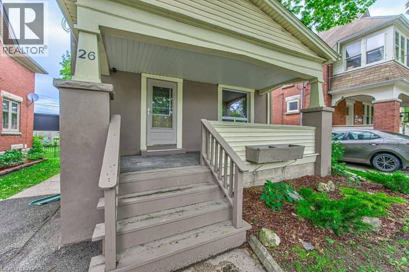 26 ST. LEGER Street — photo 4 of 40