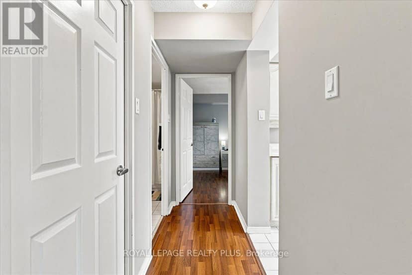 701 - 350 Rathburn Road W — photo 5 of 38