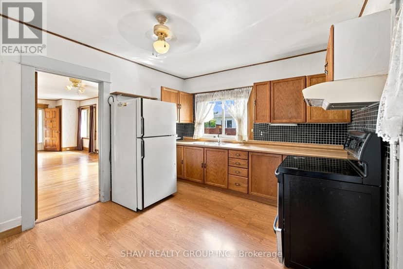 26 Maitland Street — photo 14 of 34