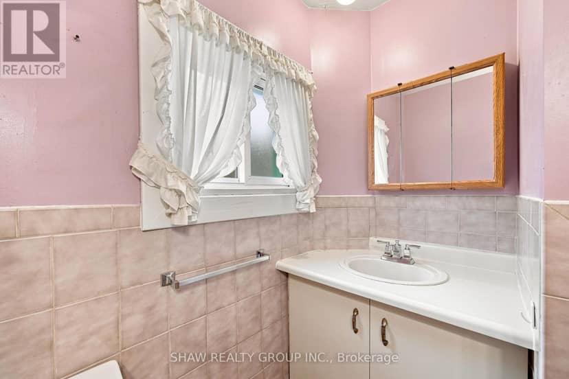 26 Maitland Street — photo 19 of 34