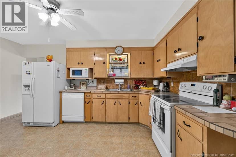 25 Poirier — photo 16 of 40