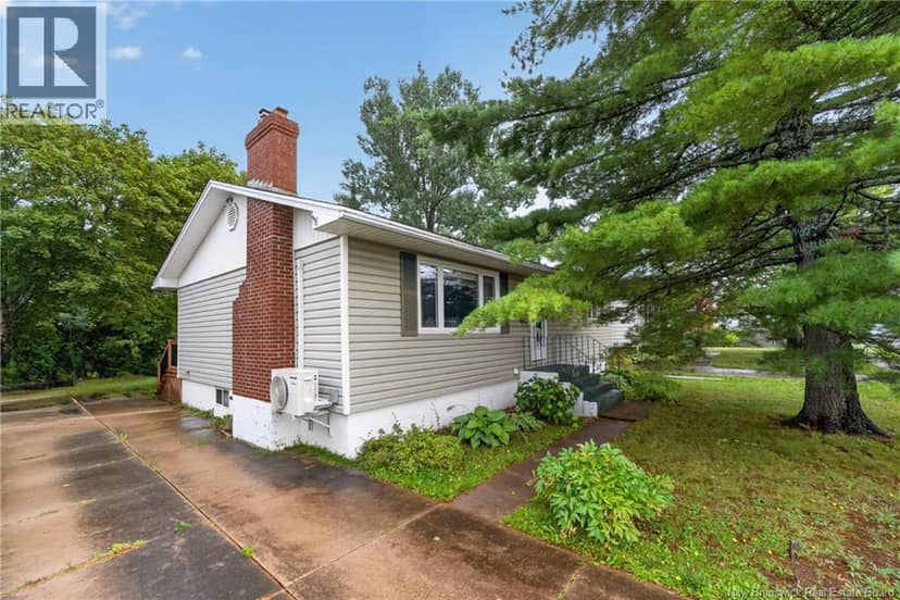 25 Poirier — photo 3 of 40