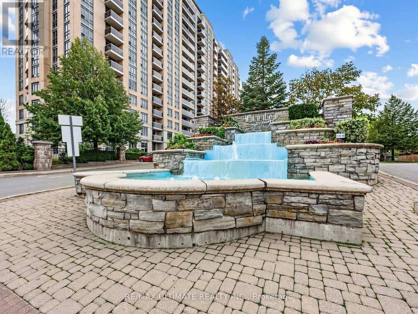 1229 - 18 Mondeo Drive, Toronto, photo 2