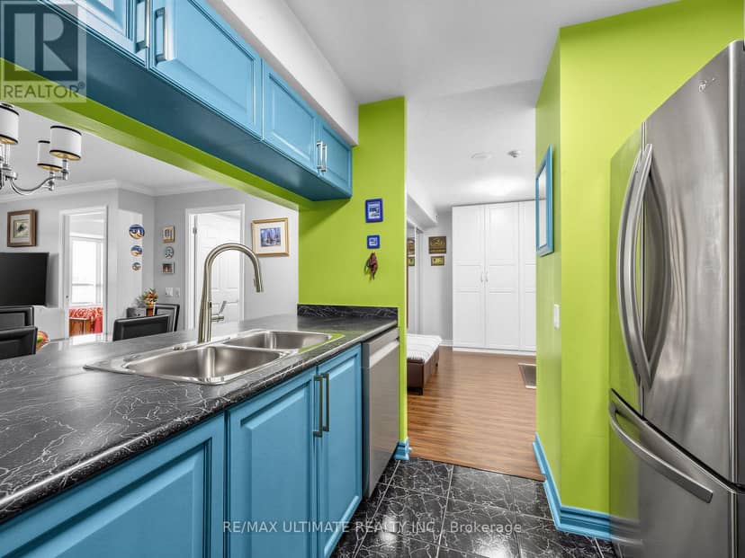 1229 - 18 Mondeo Drive, Toronto, photo 6