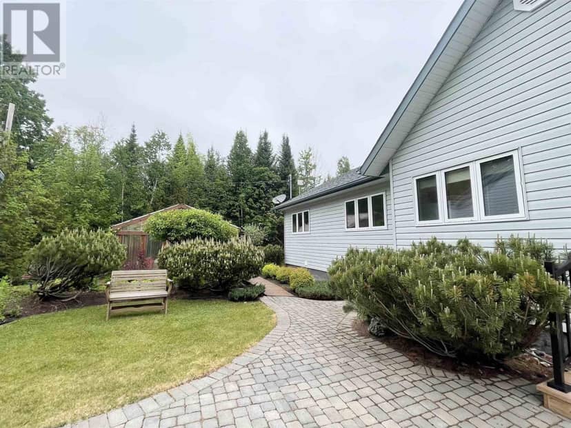 2778 Canoe Point RD — photo 33 of 40