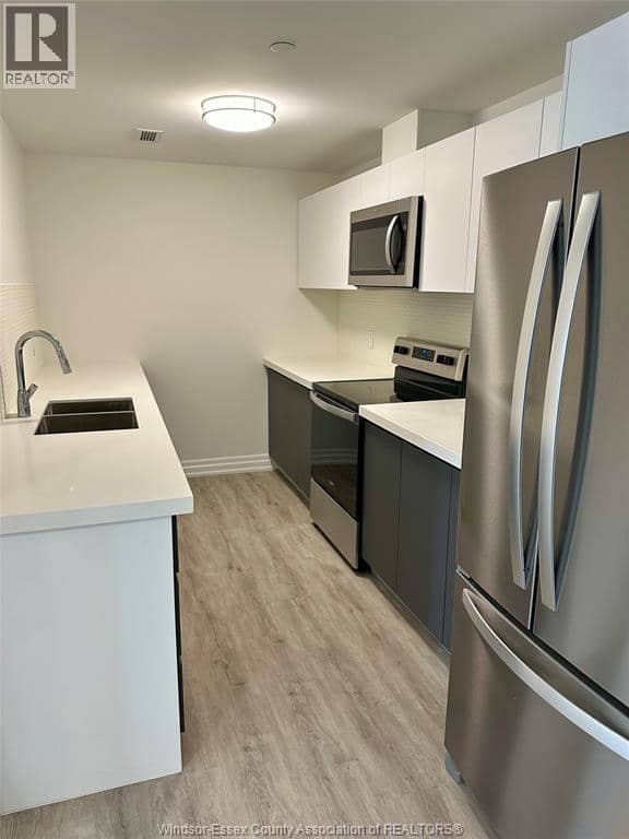 3320 STELLA CRESCENT Unit# 212 — photo 3 of 11