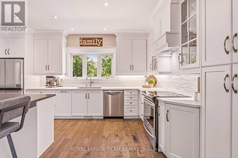 218 Arthur Street — photo 9 of 40