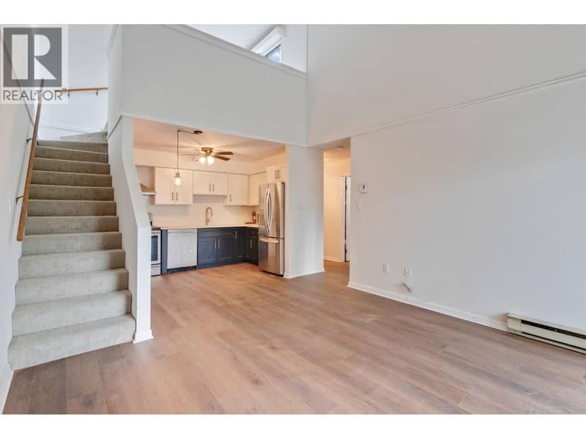 202 836 TWELFTH STREET, New Westminster, photo 5