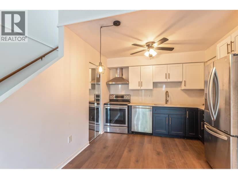 202 836 TWELFTH STREET, New Westminster, photo 8