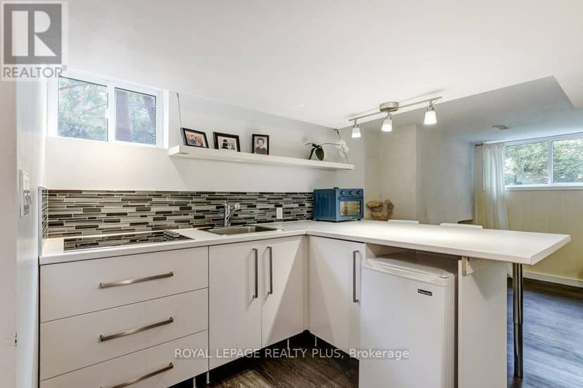 5322 Windermere Drive — photo 32 of 40