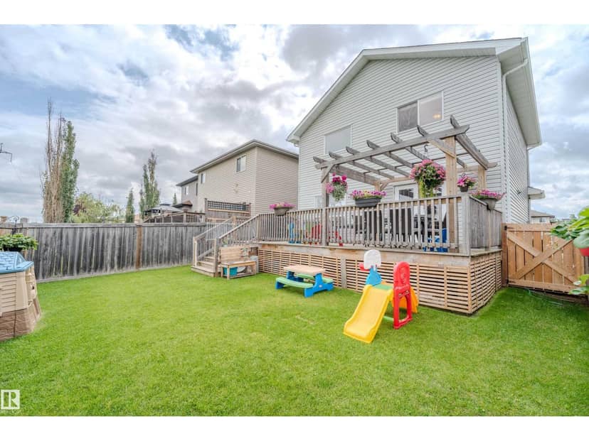 5420 162B AV NW — photo 39 of 40
