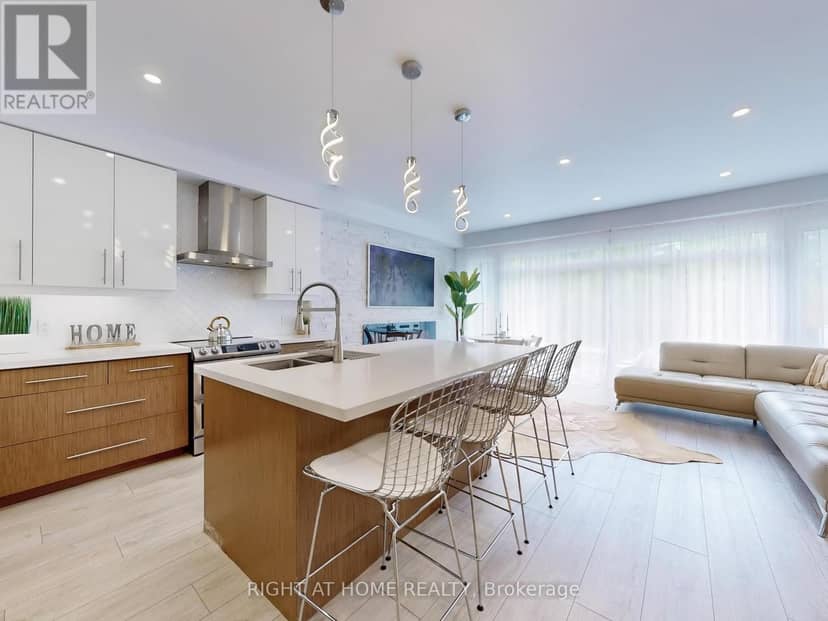 30 - 35 Midhurst Heights — photo 11 of 40