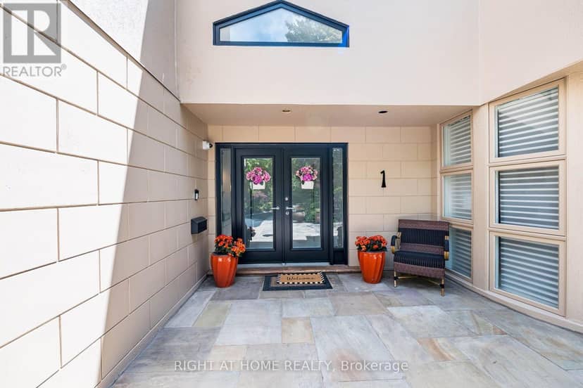1 Friars Lane — photo 14 of 40