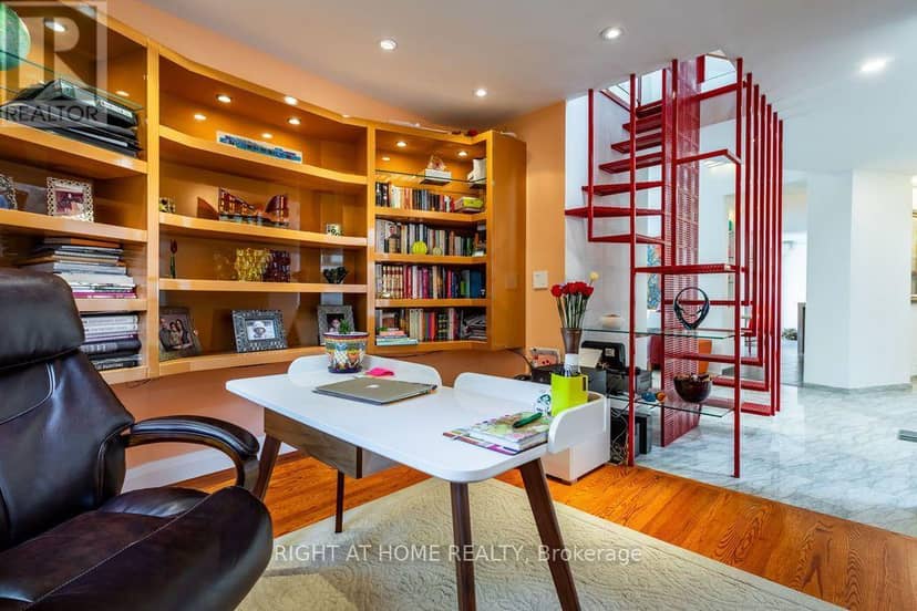 1 Friars Lane — photo 35 of 40