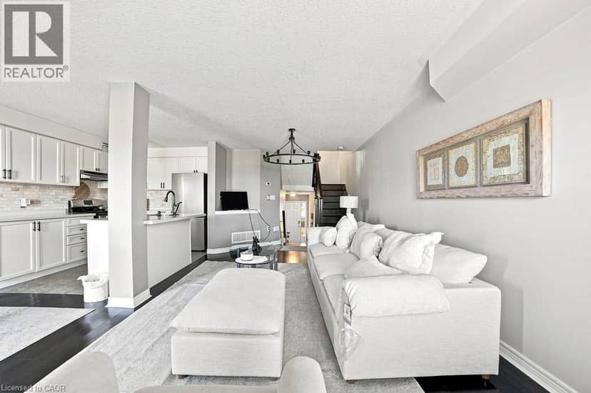 336 PINEHILL Drive — photo 9 of 18