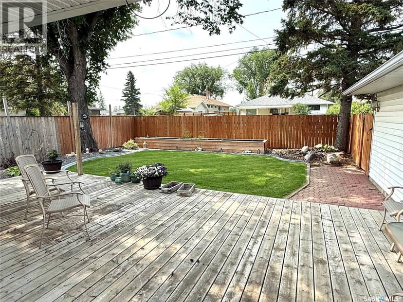1711 93rd STREET, North Battleford, photo 3