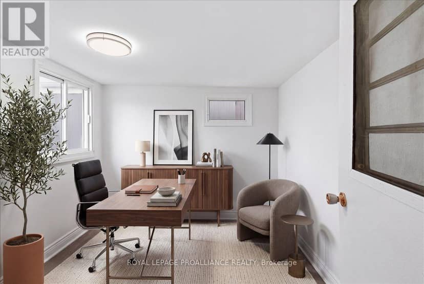47 - 311 Dundas Street E — photo 35 of 40