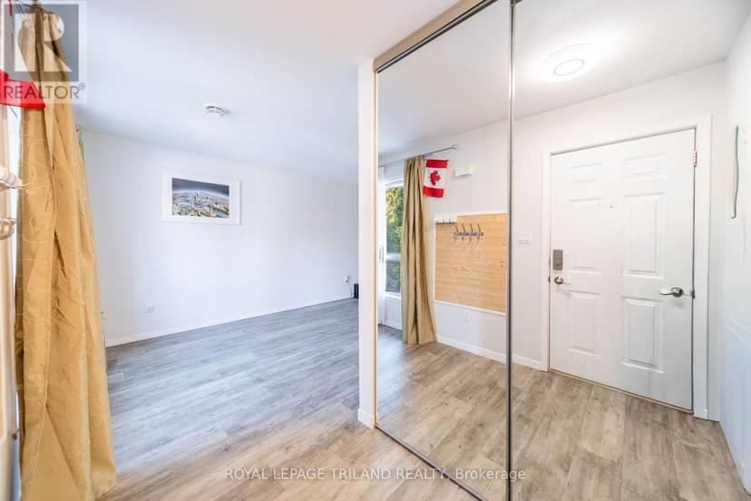 5 - 8 Oak Street — photo 13 of 40