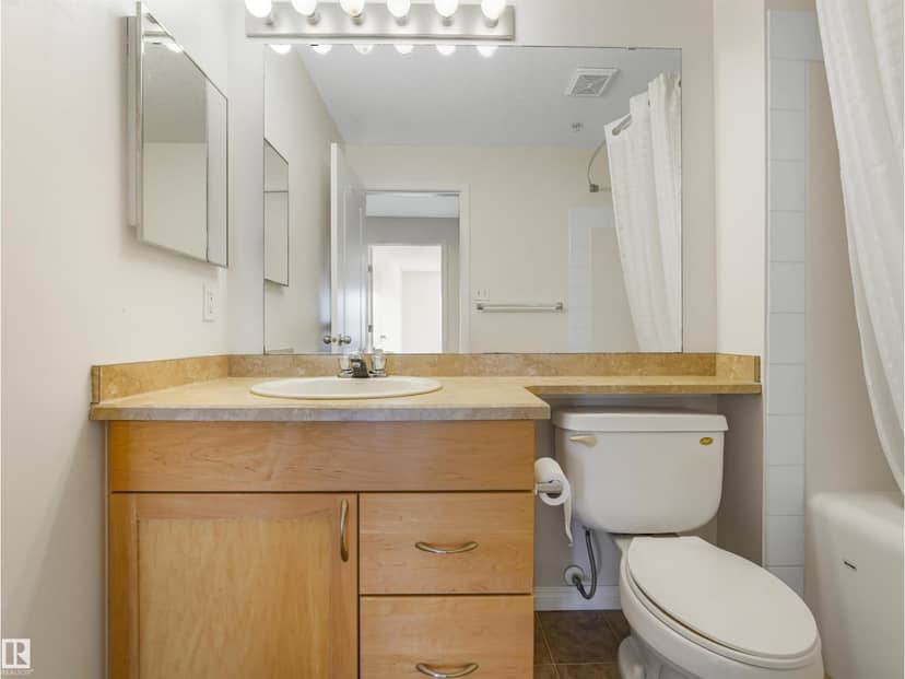 #216 111 Edwards Dr SW — photo 20 of 37