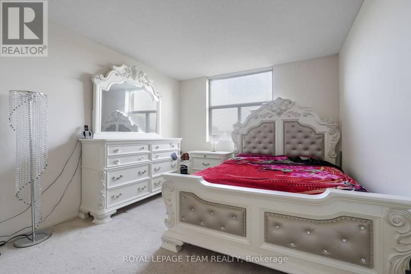 507 - 2760 Carousel Crescent — photo 26 of 40