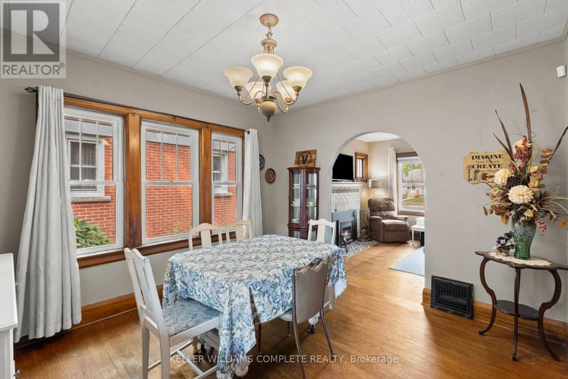 55 Wintemute Street — photo 7 of 40