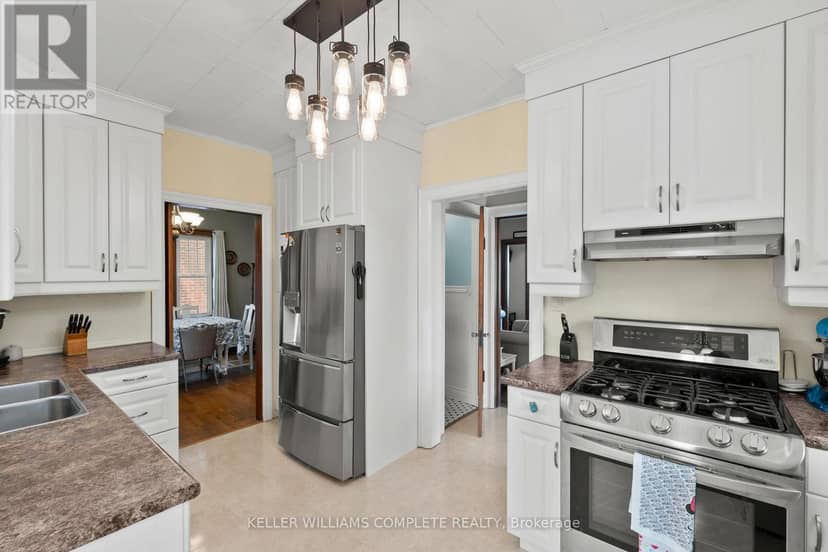 55 Wintemute Street — photo 9 of 40