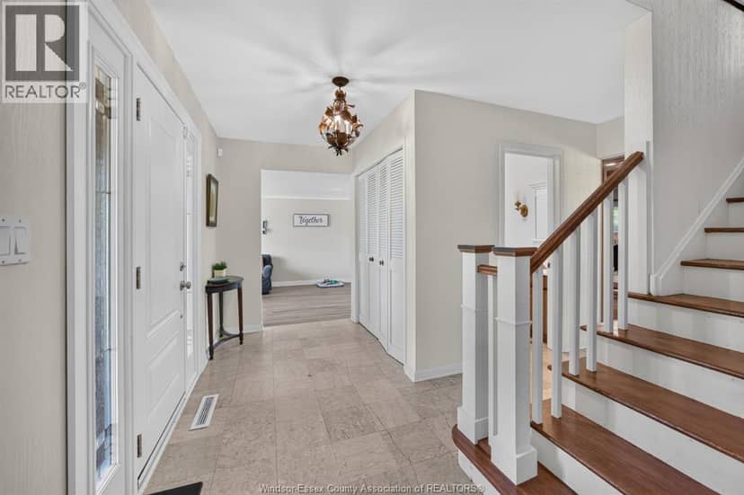 2477 Mark Avenue — photo 5 of 39