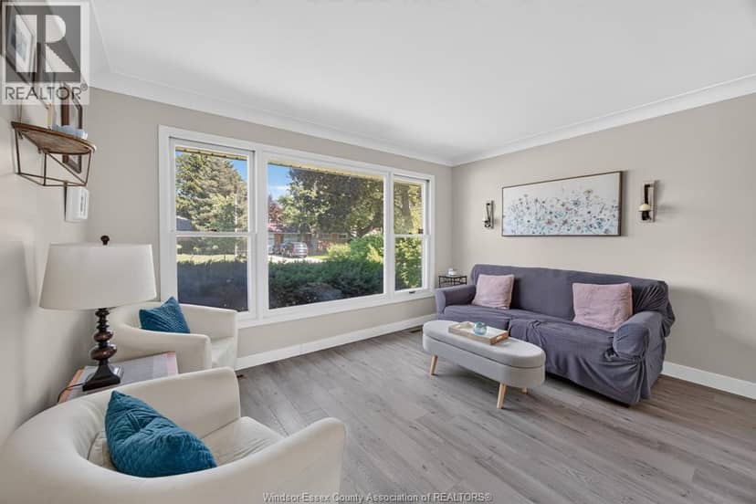 2477 Mark Avenue — photo 7 of 39