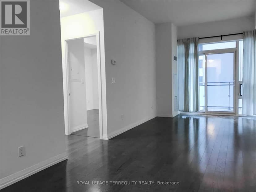 801 - 460 Adelaide Street E — photo 5 of 10