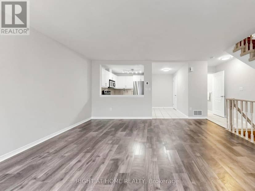 A50 - 108 Finch Avenue W — photo 14 of 40