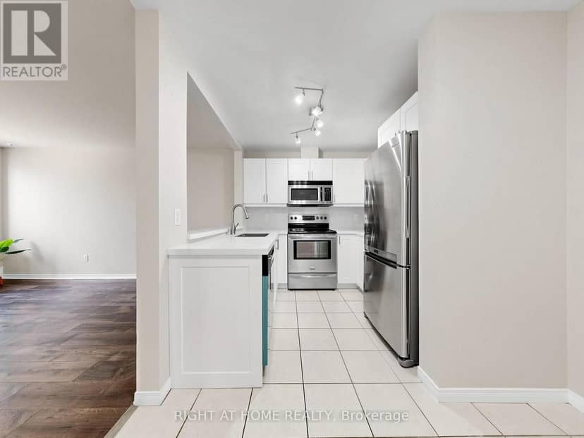 A50 - 108 Finch Avenue W — photo 15 of 40