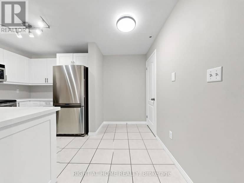 A50 - 108 Finch Avenue W — photo 18 of 40