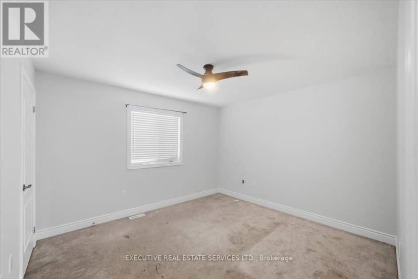 3063 Emperor Drive — photo 22 of 36