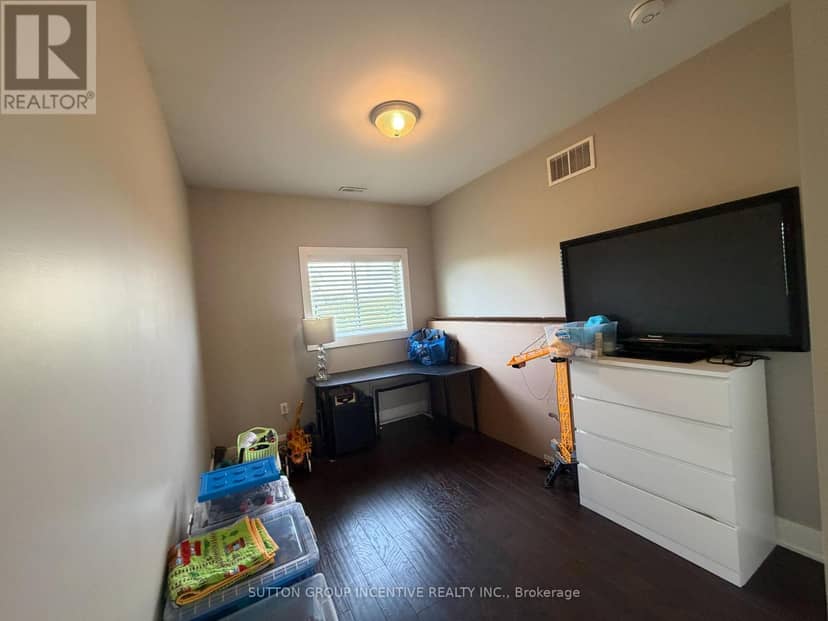 3929 Wood Avenue — photo 16 of 20