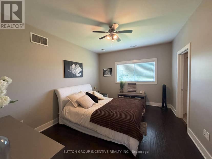 3929 Wood Avenue — photo 9 of 20