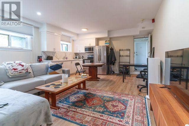 183 Maurice Drive — photo 4 of 19