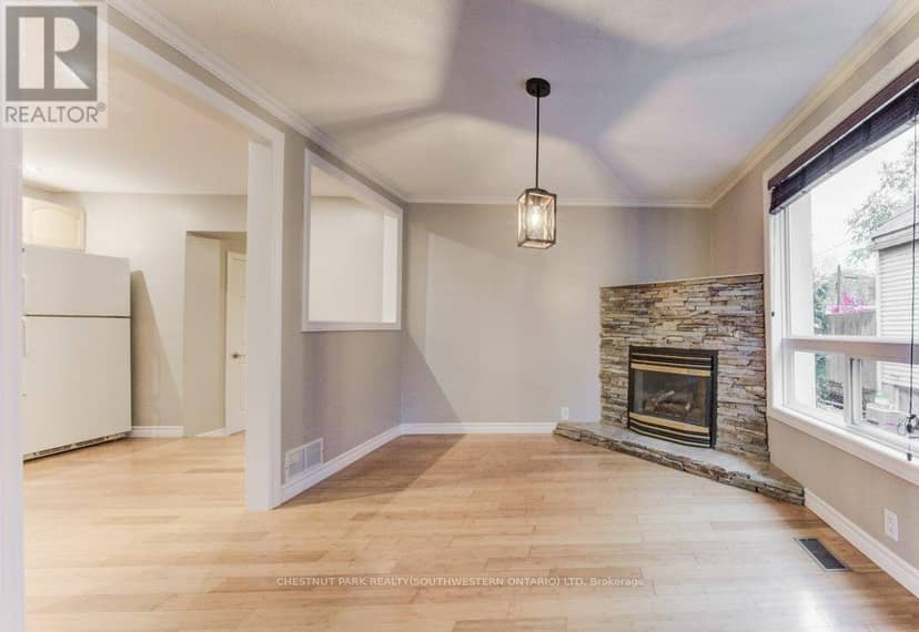 26 St. Leger Street — photo 8 of 39
