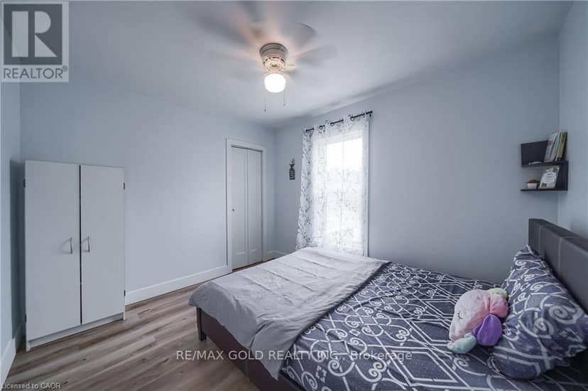 36 Kerr Street — photo 17 of 40